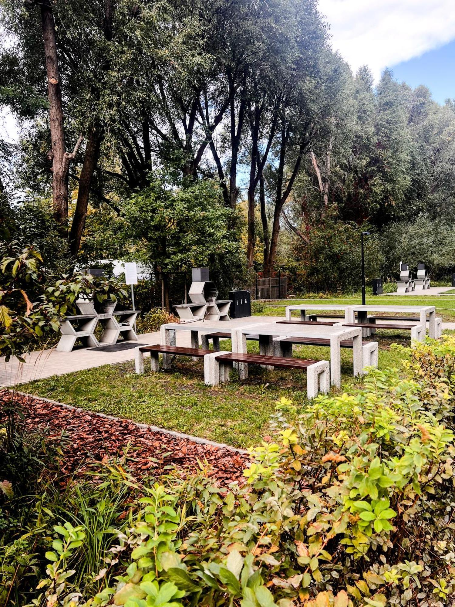 Apartamento Lake Park Apartament With Free Parking Airport Netflix Varsovia Exterior foto